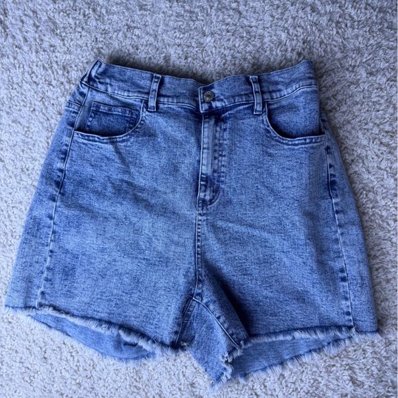 Pants - Women’s Medium Denim Boy Shorts
